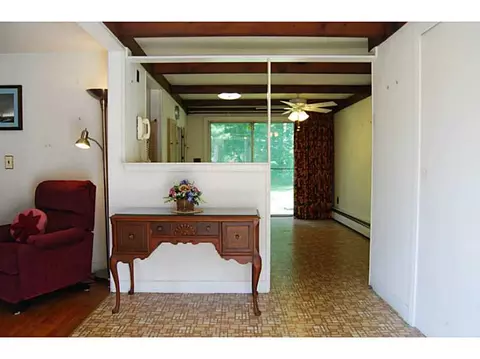 61 Estrell Dr, Riverside, RI 02915 photo 7
