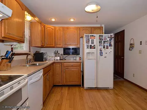 69 Wagner Rd, Westerly, RI 02891 photo 9