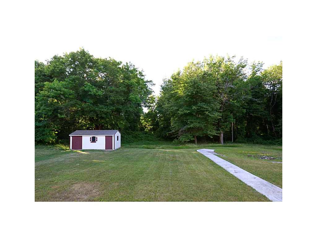 485 Rhodes Ave, Woonsocket, RI 02895 photo 16