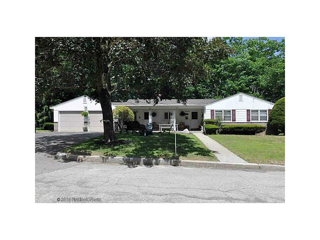 71 Castle Heights Ct, Woonsocket, RI 02895 photo 23