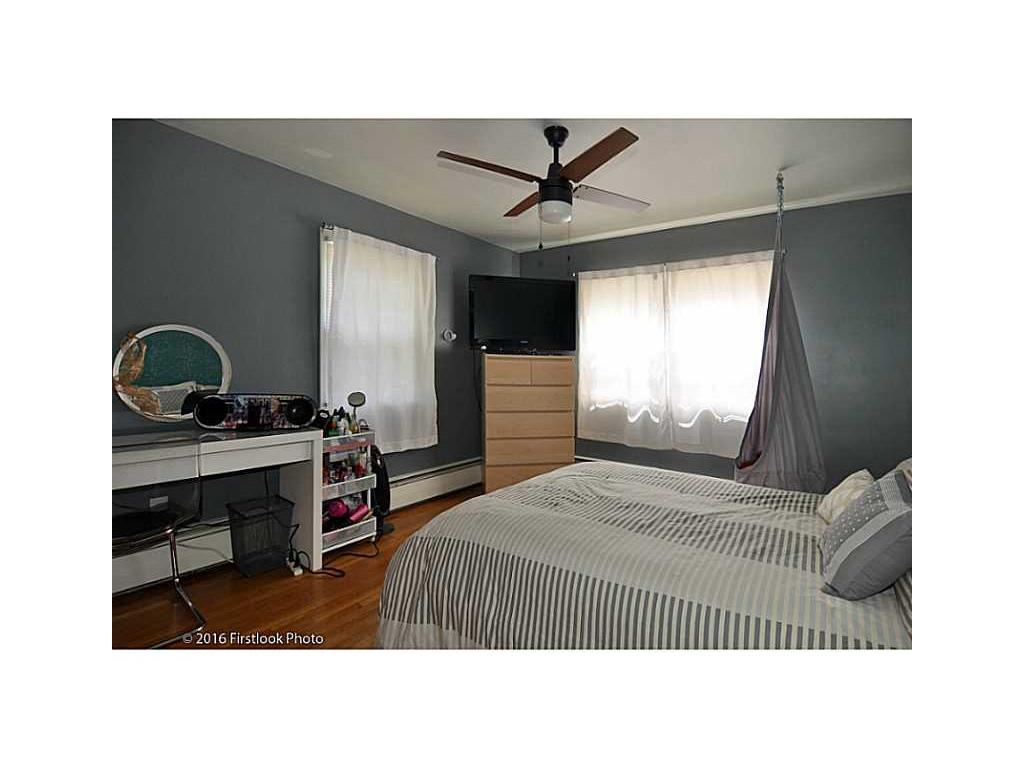 71 Castle Heights Ct, Woonsocket, RI 02895 photo 10