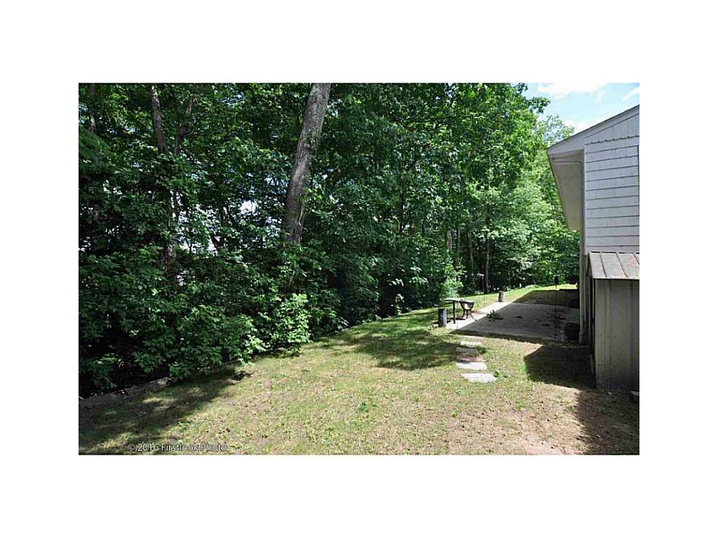71 Castle Heights Ct, Woonsocket, RI 02895 photo 19
