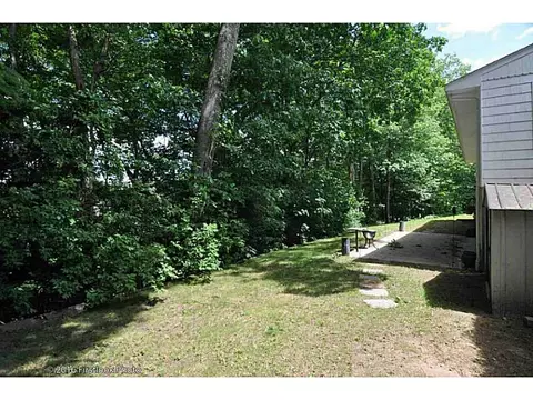 71 Castle Heights Ct, Woonsocket, RI 02895 photo 19