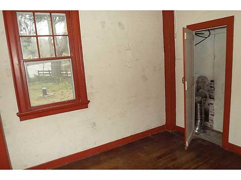 3 S Killingly Rd, Foster, RI 02825 photo 10