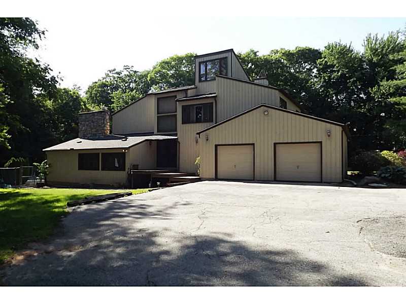 37 E Lantern Rd, Smithfield, RI 02917 photo 1