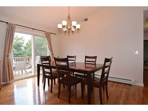 3 Hamlet Ct, Bristol, RI 02809 photo 7