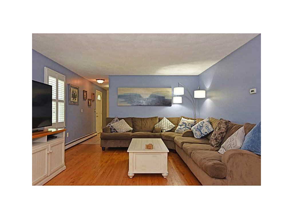 40 Shannon Rd, Exeter, RI 02822 photo 3
