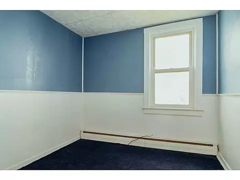1087 Park Ave, Woonsocket, RI 02895 photo 15
