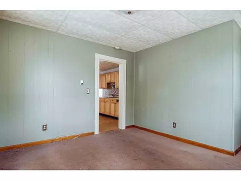 1087 Park Ave, Woonsocket, RI 02895 photo 5
