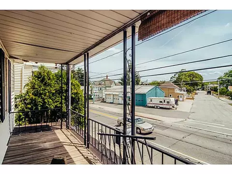 1087 Park Ave, Woonsocket, RI 02895 photo 4