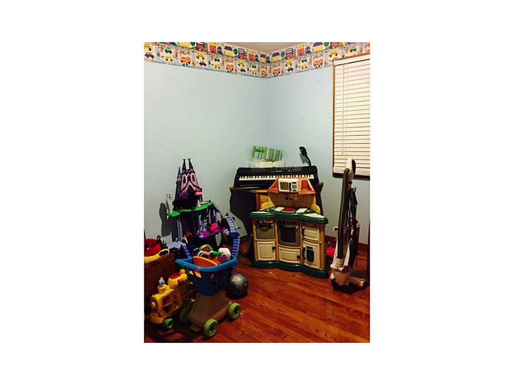325 Sumner Ave, Warwick, RI 02888 photo 16