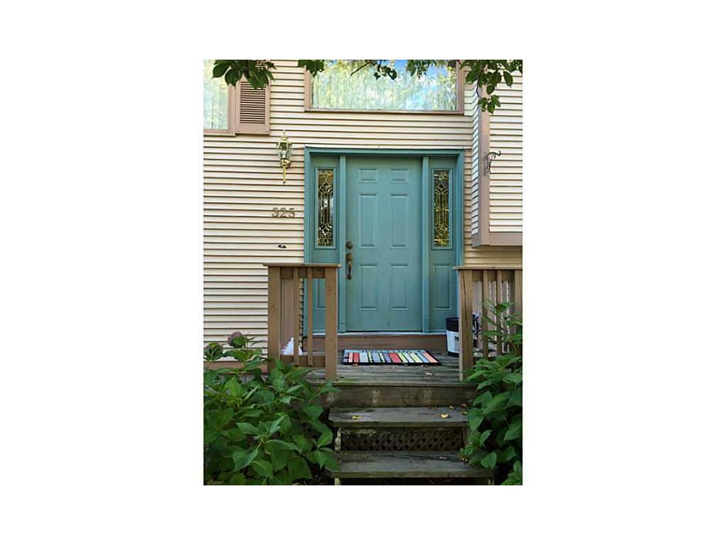 325 Sumner Ave, Warwick, RI 02888 photo 2