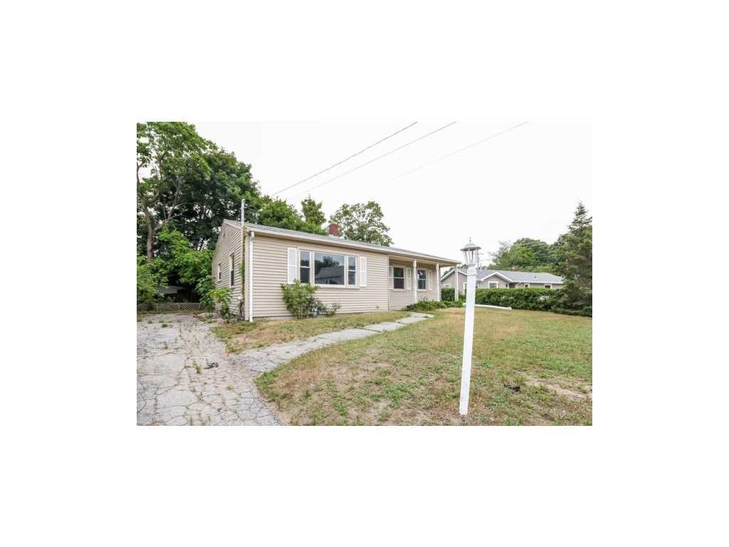 96 Rosemere Ave, Warwick, RI 02889 photo 2
