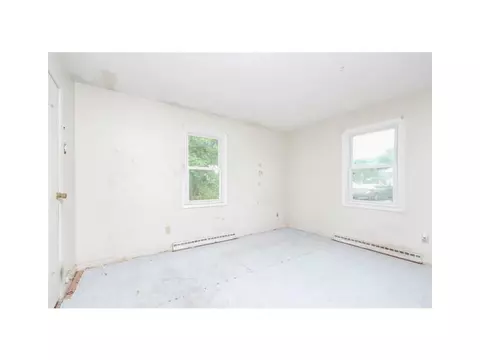 96 Rosemere Ave, Warwick, RI 02889 photo 13
