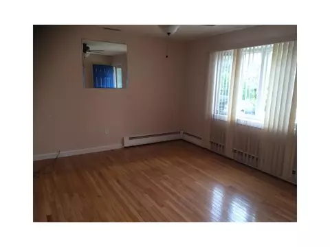 3 Francis St, Warren, RI 02885 photo 9