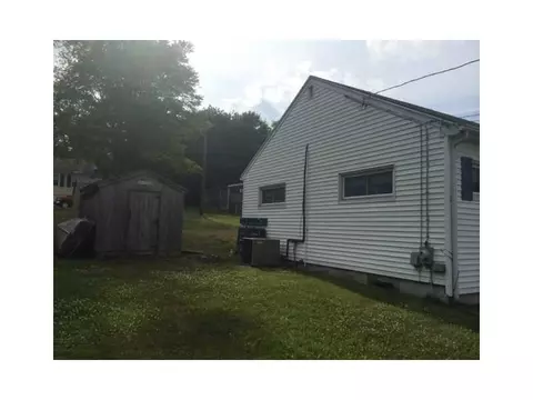 3 Francis St, Warren, RI 02885 photo 2
