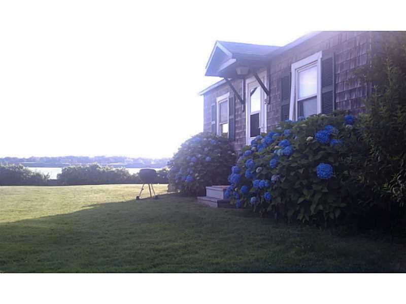 9 Shore Dr, Middletown, RI 02842 photo 1
