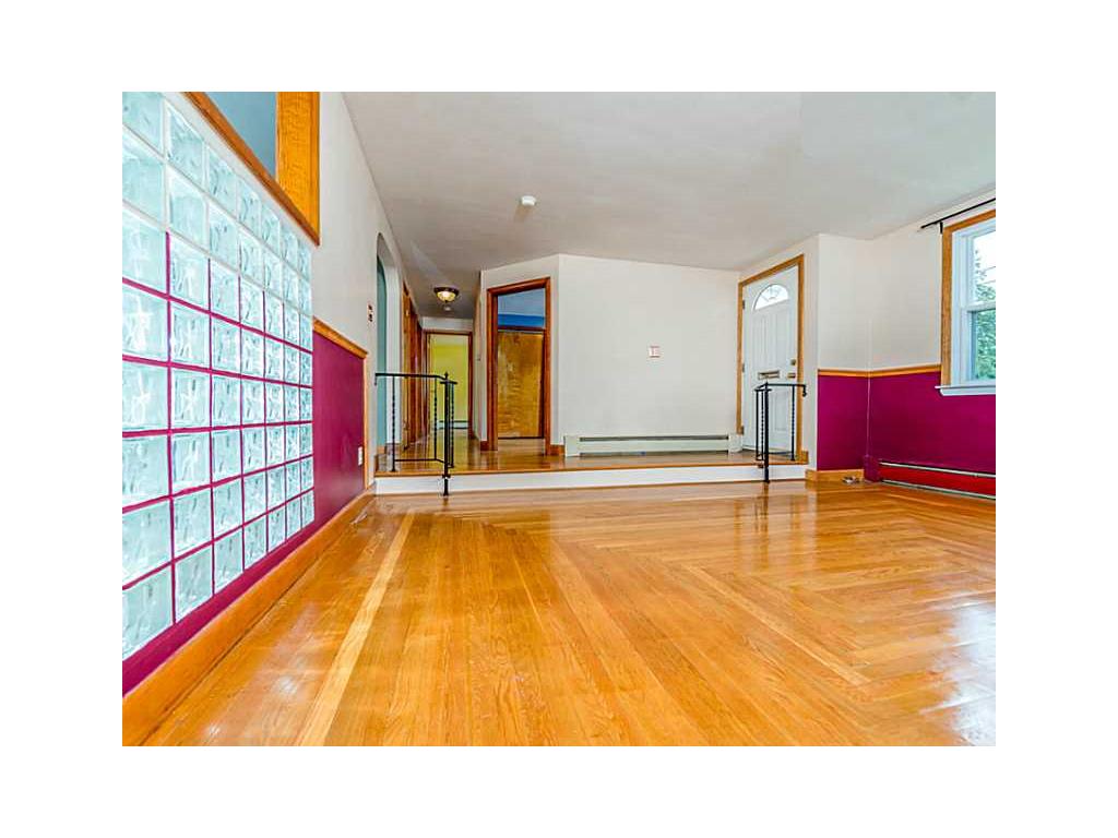 77 Bertha Ave, Woonsocket, RI 02895 photo 5