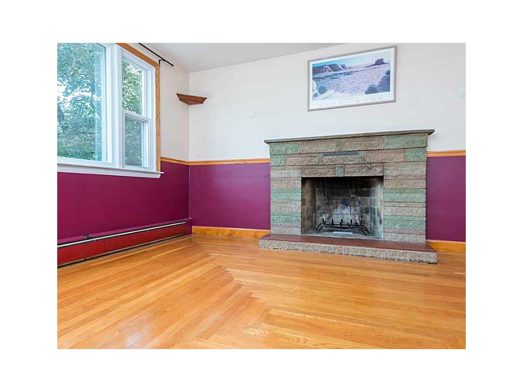 77 Bertha Ave, Woonsocket, RI 02895 photo 4