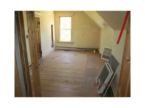 521 S Main St, Woonsocket, RI 02895 photo 16
