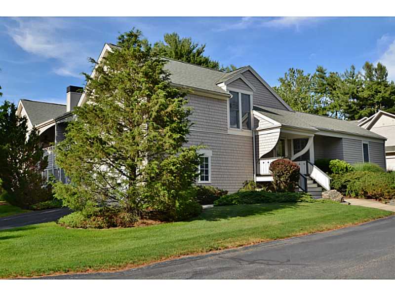 34 Oyster Pt, Warren, RI 02885 photo 2