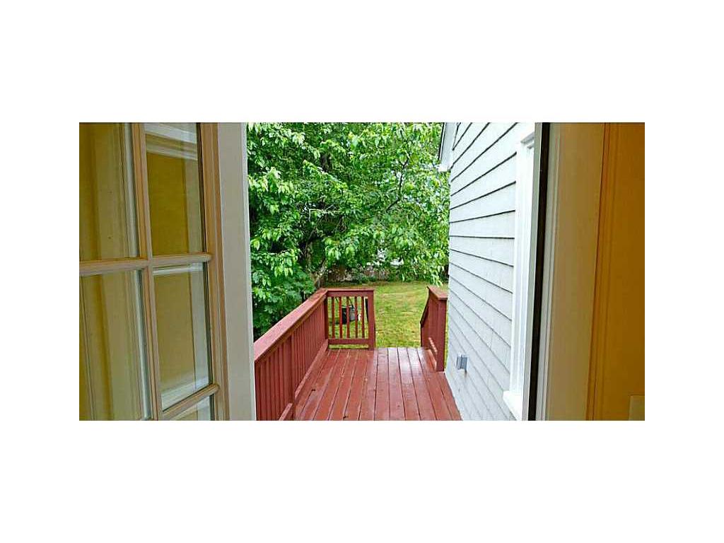 33 Janett Ave, Woonsocket, RI 02895 photo 22