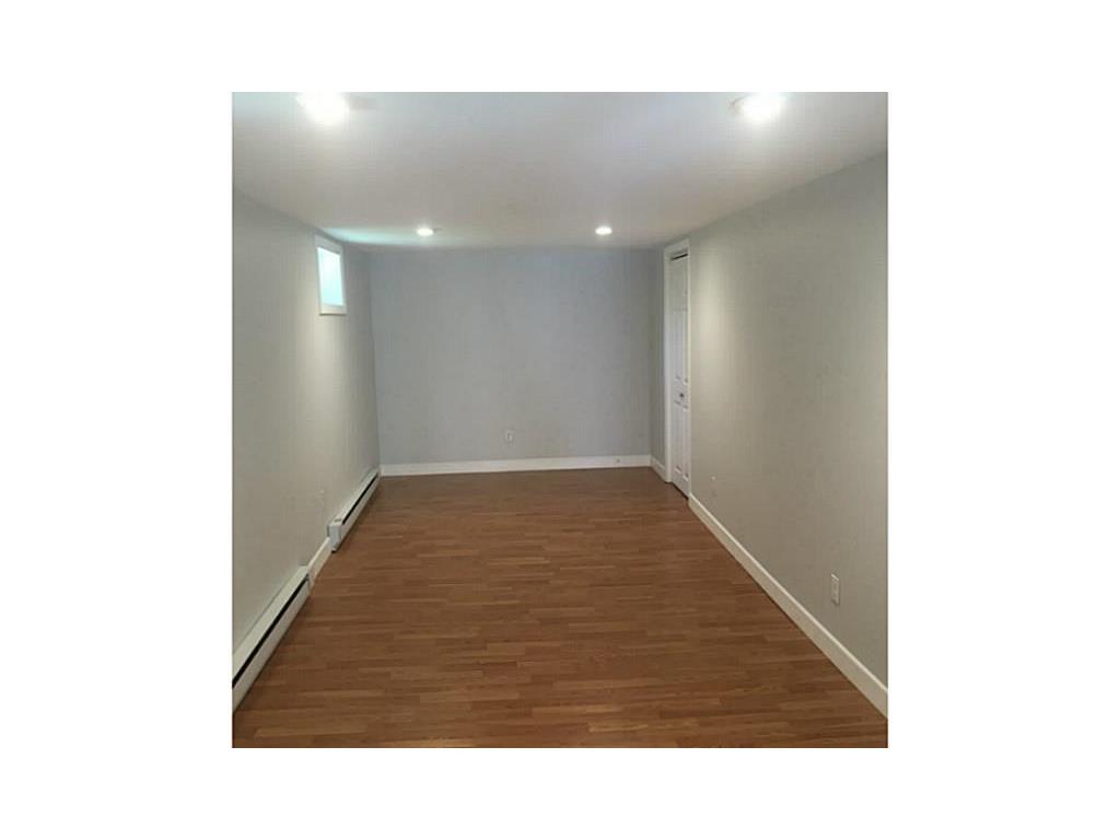 33 Janett Ave, Woonsocket, RI 02895 photo 18