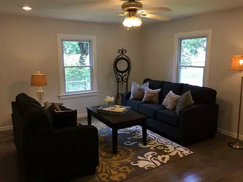 33 Janett Ave, Woonsocket, RI 02895 photo 7