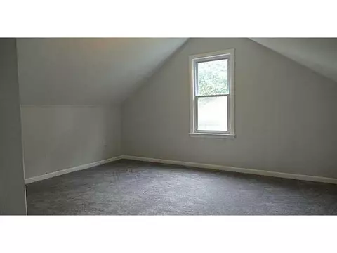 33 Janett Ave, Woonsocket, RI 02895 photo 12
