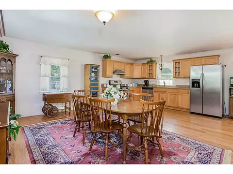 170 Lancaster Ave, Warwick, RI 02886 photo 12
