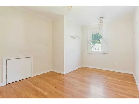 170 Lancaster Ave, Warwick, RI 02886 photo 17