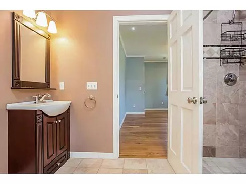 170 Lancaster Ave, Warwick, RI 02886 photo 15