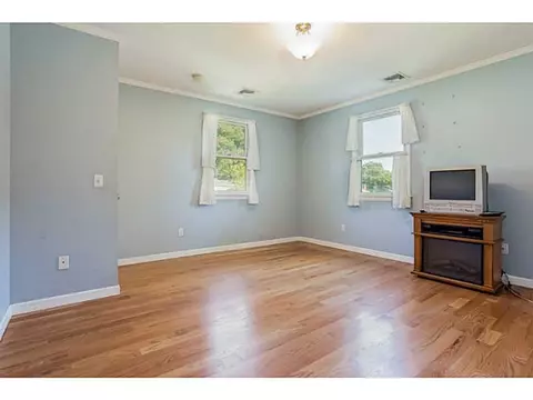 170 Lancaster Ave, Warwick, RI 02886 photo 14