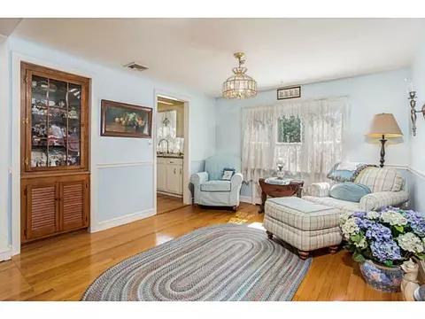 170 Lancaster Ave, Warwick, RI 02886 photo 6