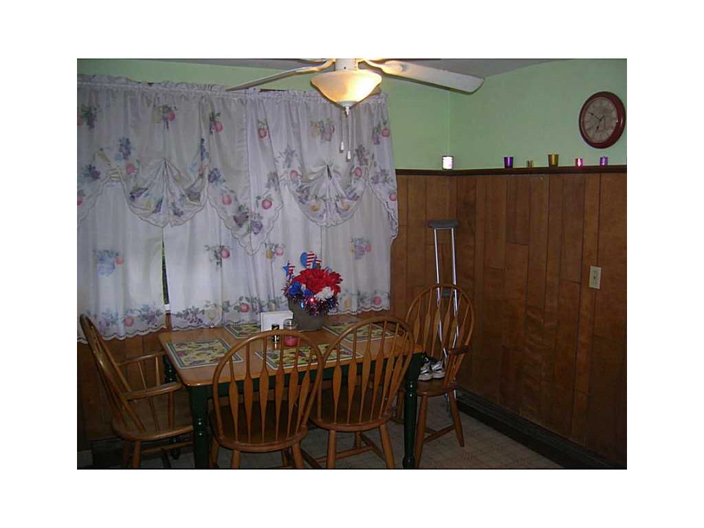 34 Studley Ave, Warwick, RI 02889 photo 5