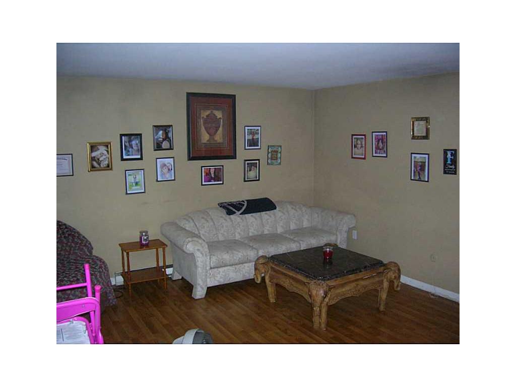 34 Studley Ave, Warwick, RI 02889 photo 2