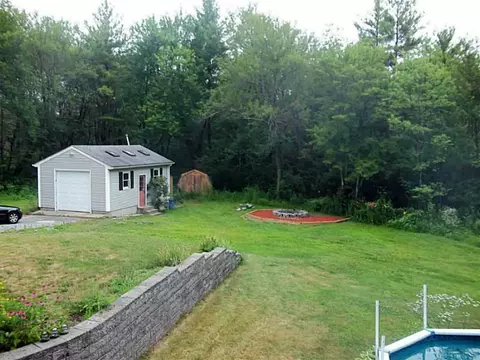 330 Maureen Cir, Mapleville, RI 02839 photo 16