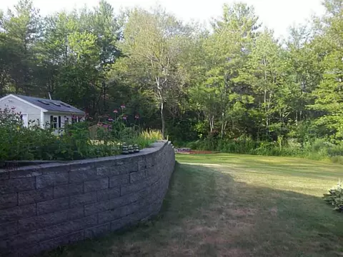 330 Maureen Cir, Mapleville, RI 02839 photo 20
