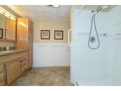 280 Algonquin Dr, Warwick, RI 02888 photo 14