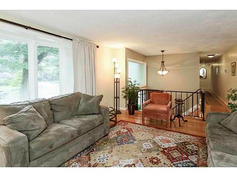 280 Algonquin Dr, Warwick, RI 02888 photo 7