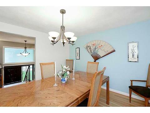 280 Algonquin Dr, Warwick, RI 02888 photo 9