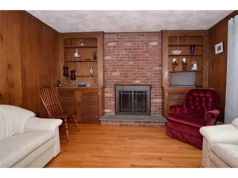 558 Victory Hwy, Mapleville, RI 02839 photo 15