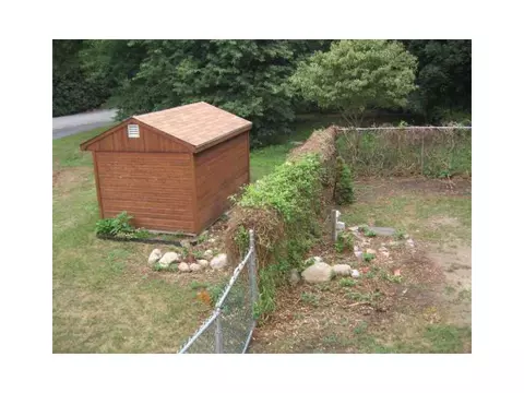 6 Waldron Ave, Warwick, RI 02888 photo 19
