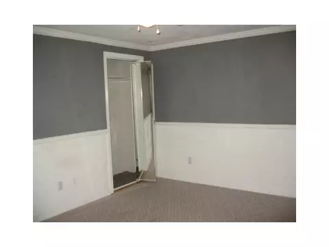 6 Waldron Ave, Warwick, RI 02888 photo 9