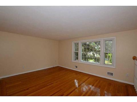 185 Hilton Rd, Warwick, RI 02889 photo 9