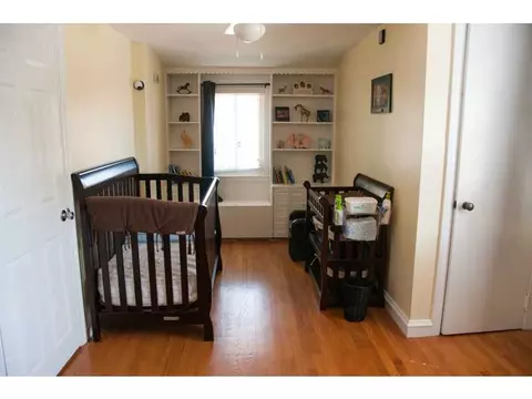 35 Apollo St, Warwick, RI 02888 photo 14