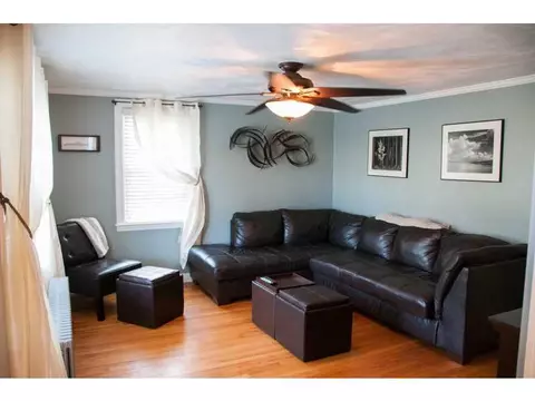 35 Apollo St, Warwick, RI 02888 photo 6