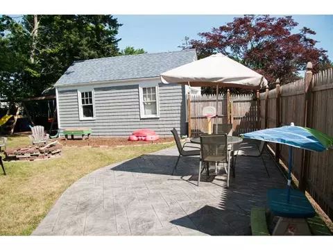 35 Apollo St, Warwick, RI 02888 photo 23