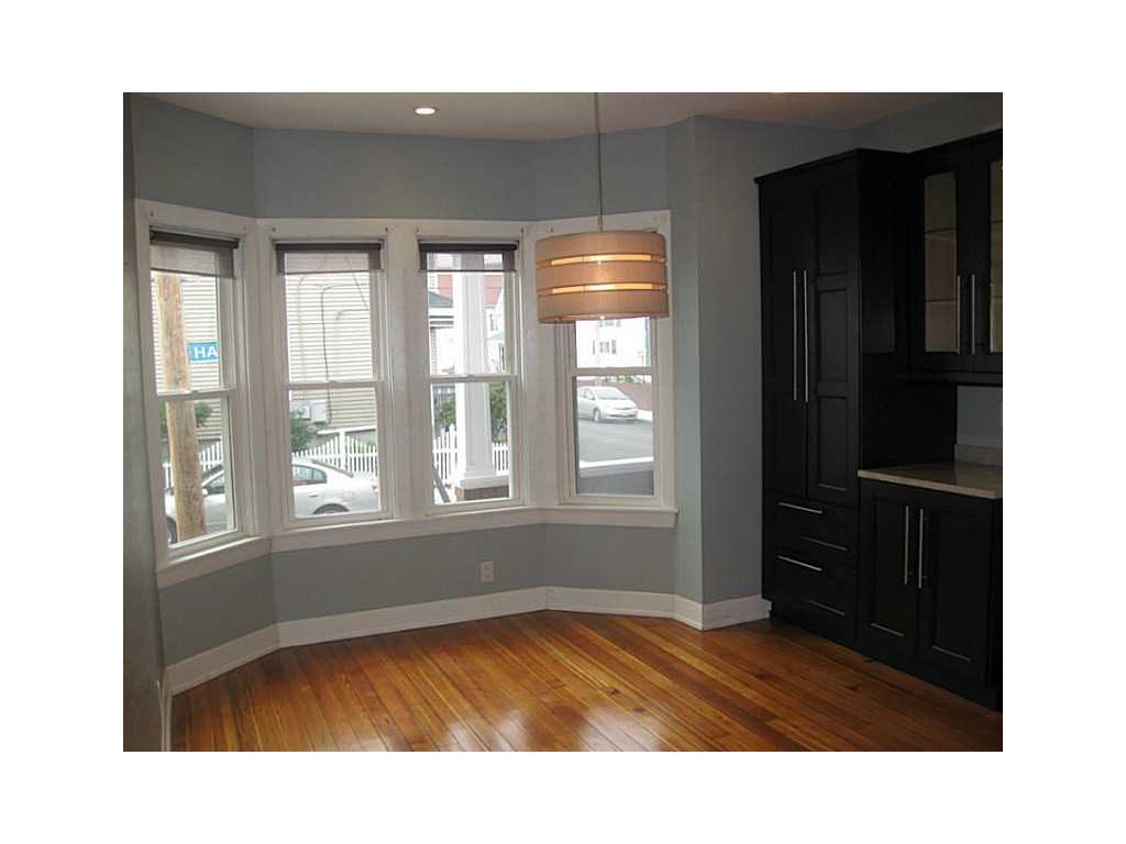 2 Hall St, Fall River, MA 02724 photo 5
