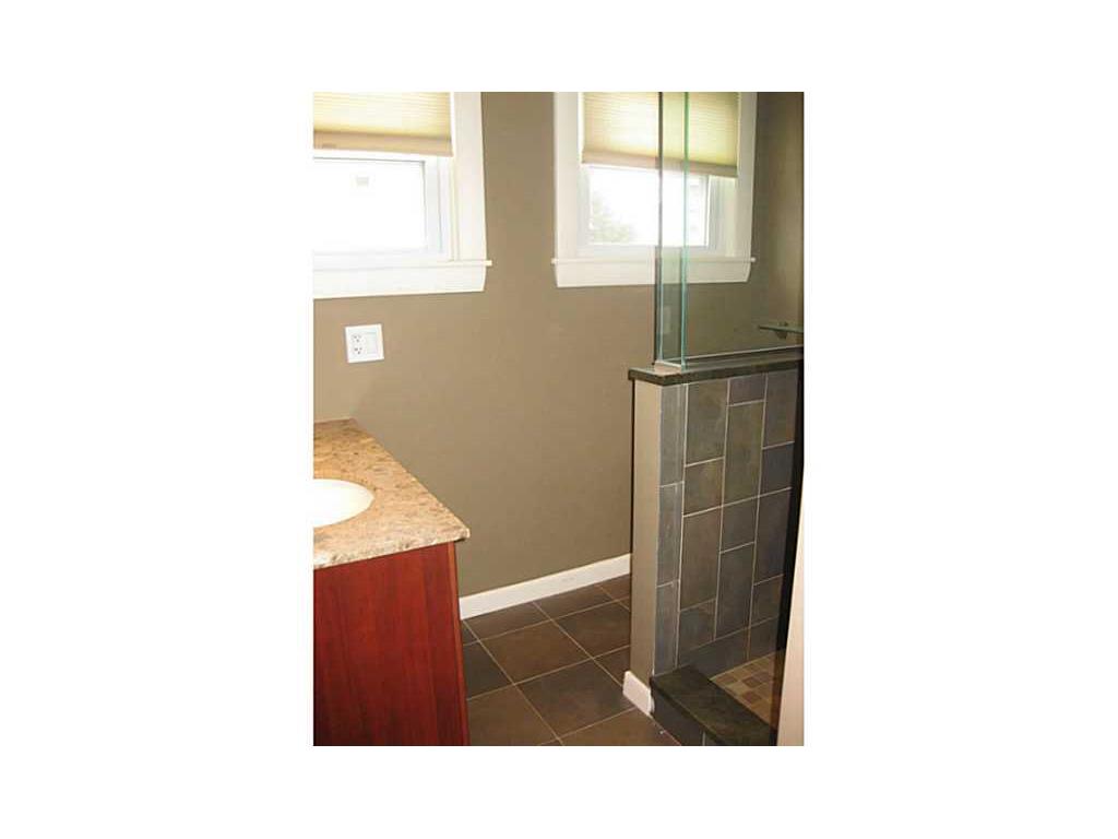 2 Hall St, Fall River, MA 02724 photo 14